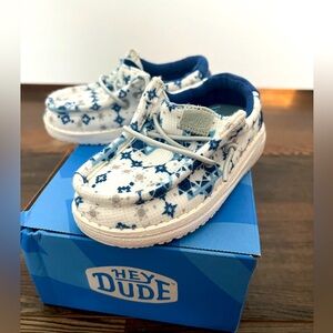 Hey Dude kids Wally Festival of Lights print